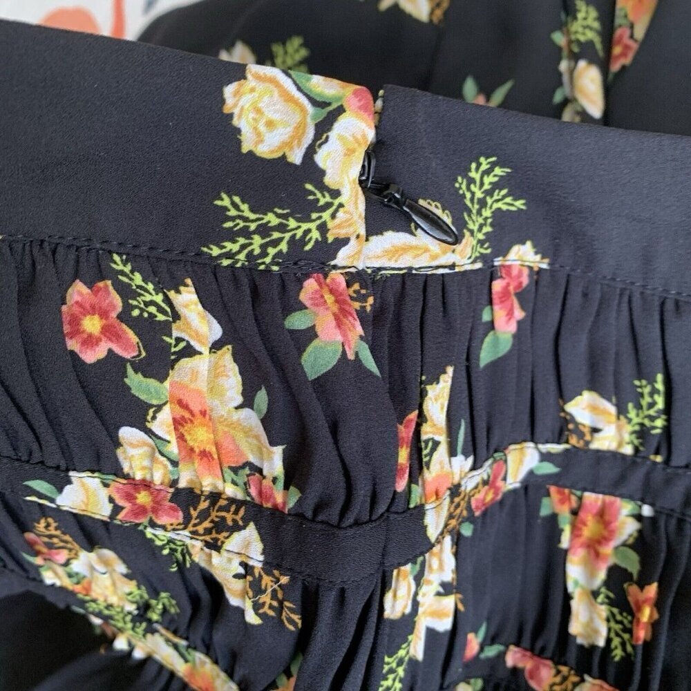 Loft Black Floral Pleated Mini Flare Lined Skirt Size 6 - Picture 7 of 7